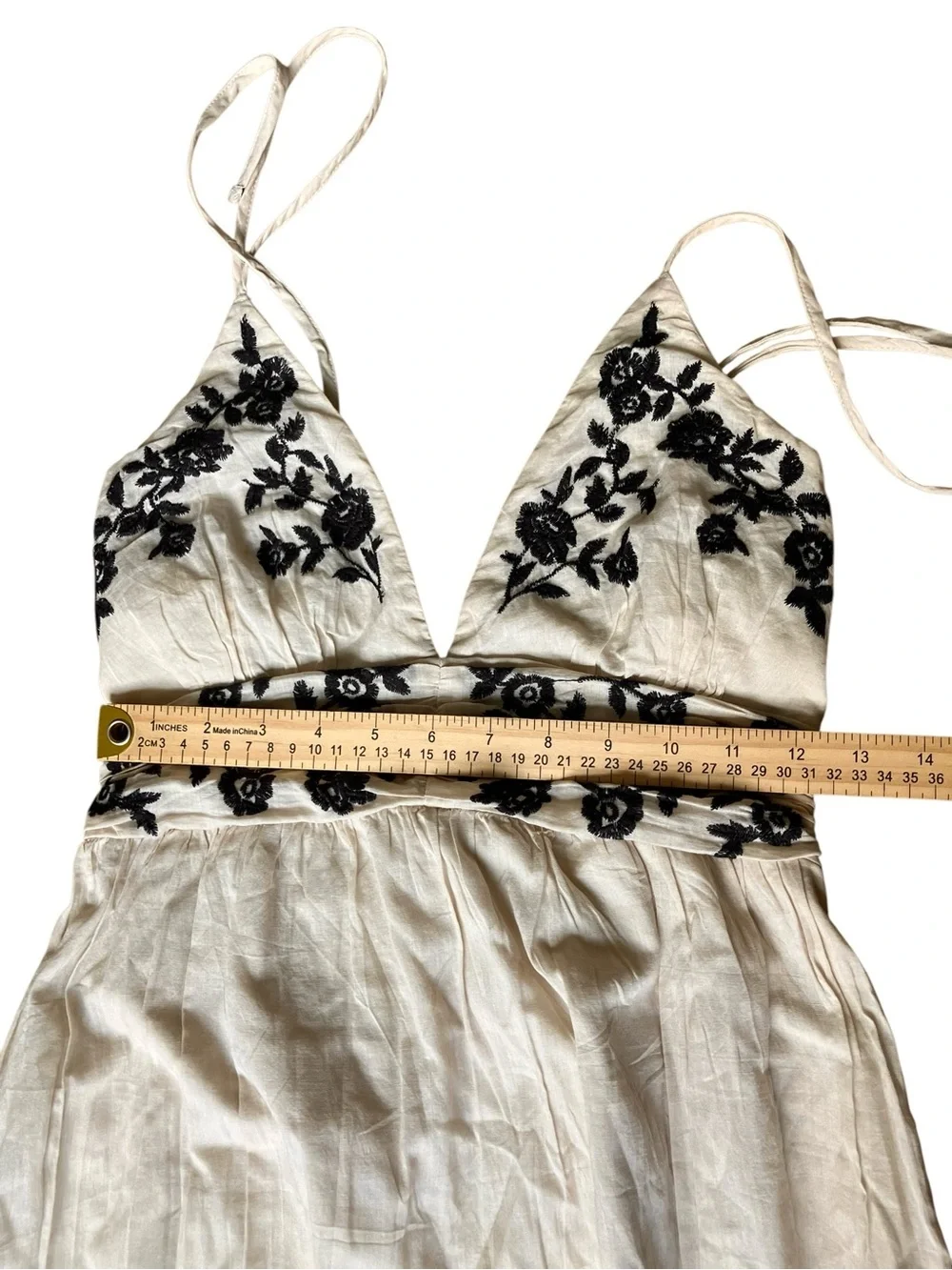 Abercrombie & Fitch maxi dress beige black floral embroidery XS